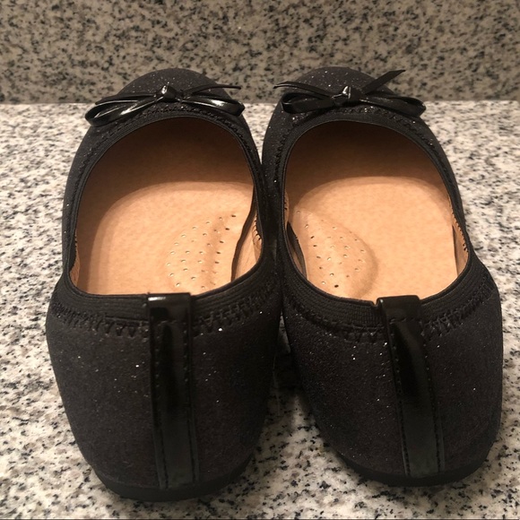Girls Glitter Ballet Flats - Size 1 - Picture 3 of 4